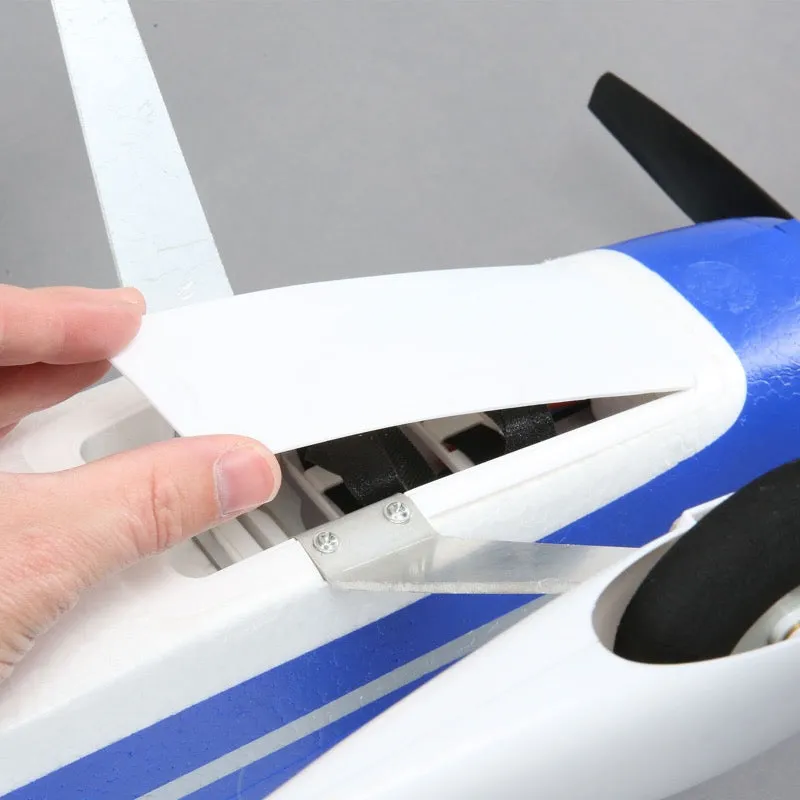 E-Flite Valiant 1.3m RC Plane (BNF Basic) EFL49500