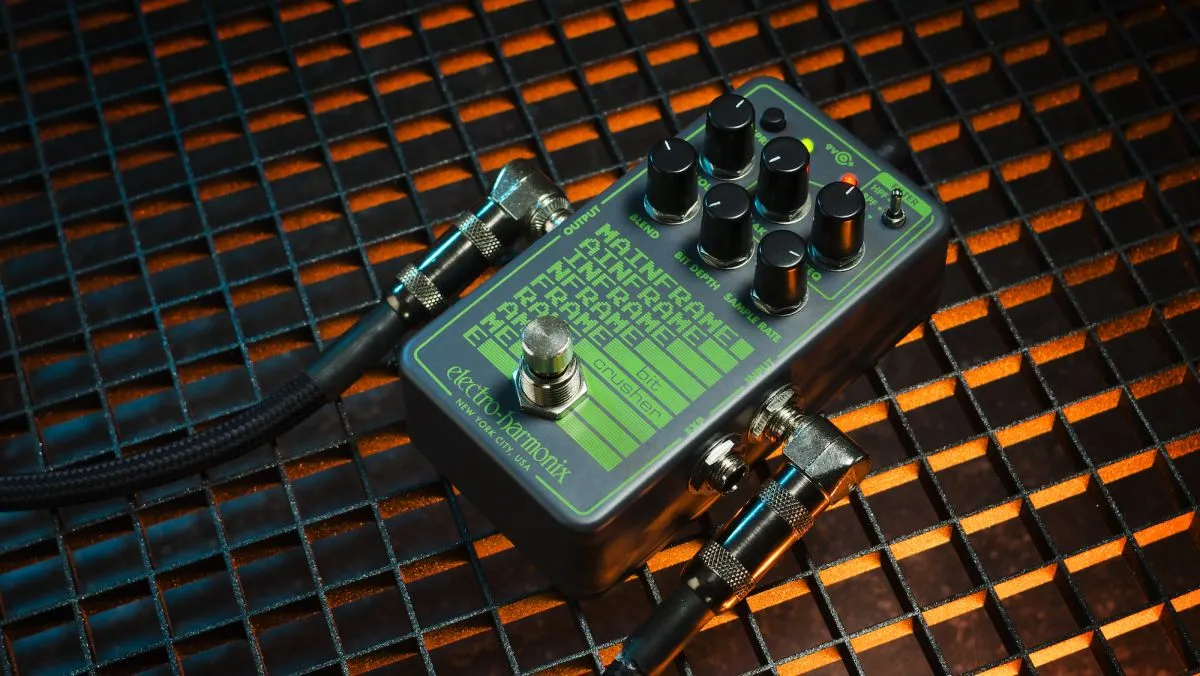 Electro Harmonix Mainframe Bit Crusher Effect Pedal (690/MAINFRAME)