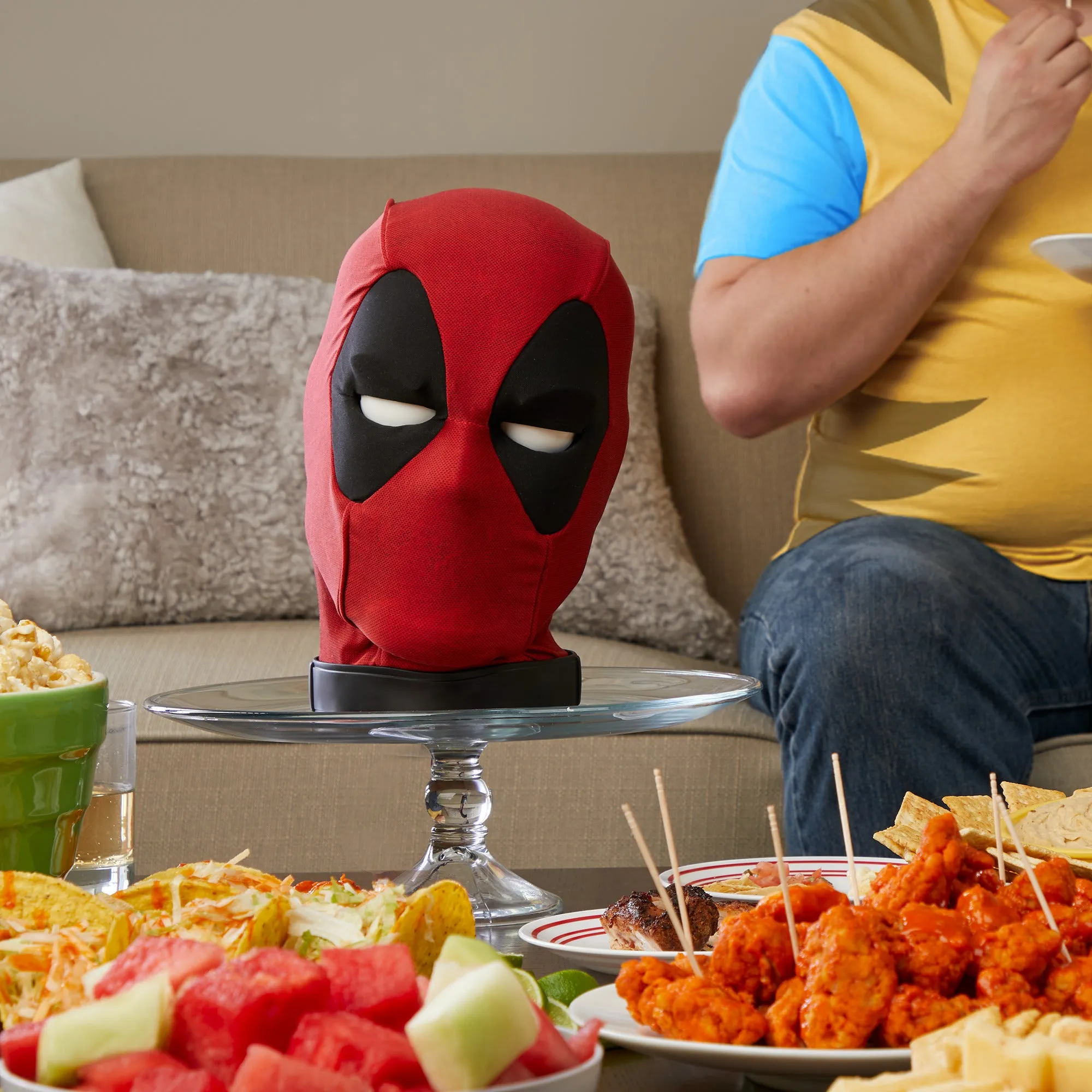 Marvel Legends Premium Interactive Deadpool's Head